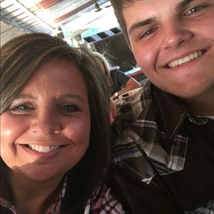 Meet your Posher, Tonya